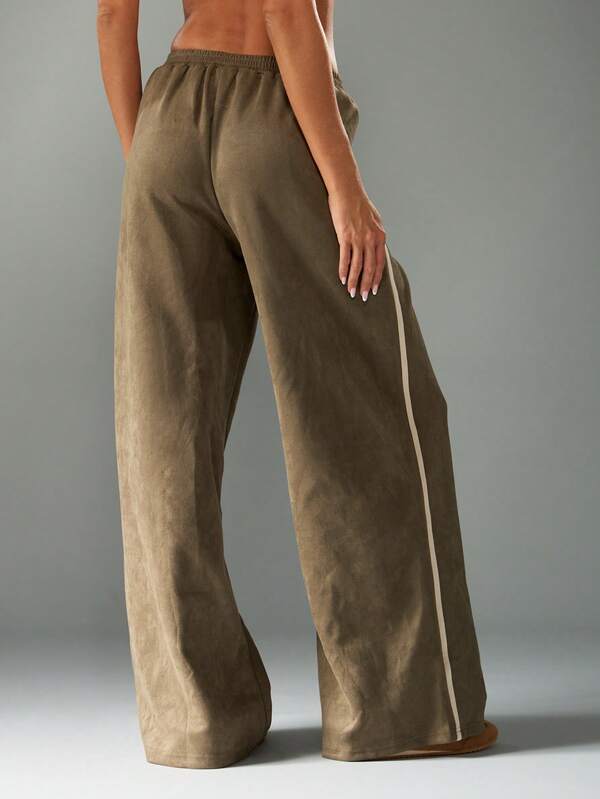 Missguided MISSGUIDED Wide Leg Suede Joggers With Elastic Waistband