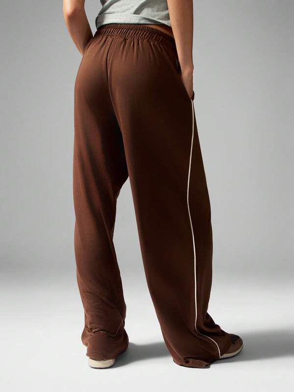 Missguided MISSGUIDED Wide Leg Sweatpants With Side Stripe Detail And Drawstring