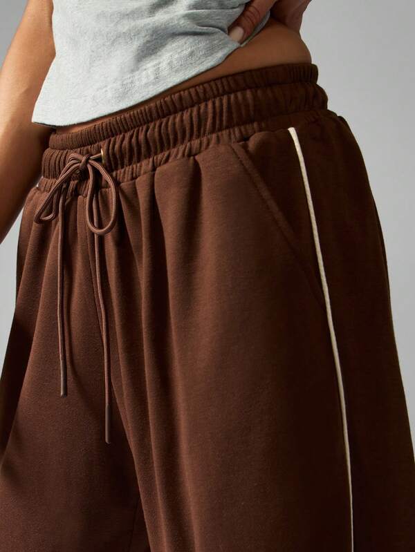 Missguided MISSGUIDED Wide Leg Sweatpants With Side Stripe Detail And Drawstring
