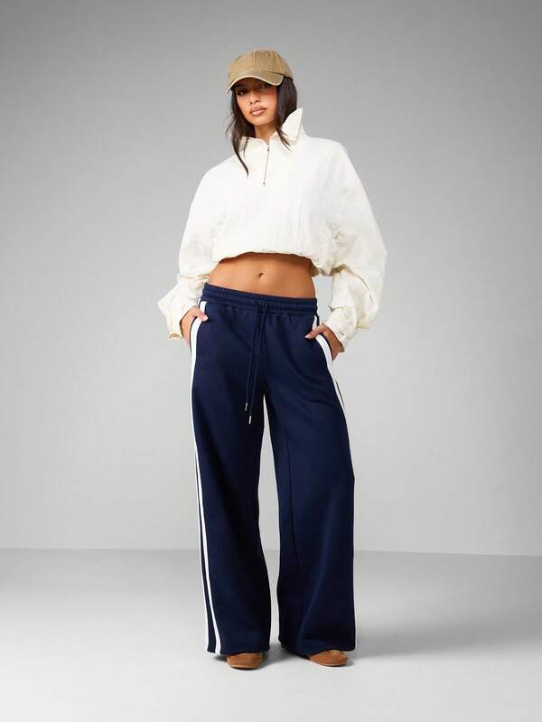 Missguided MISSGUIDED Wide Leg Track Pants With Contrast Side Stripes