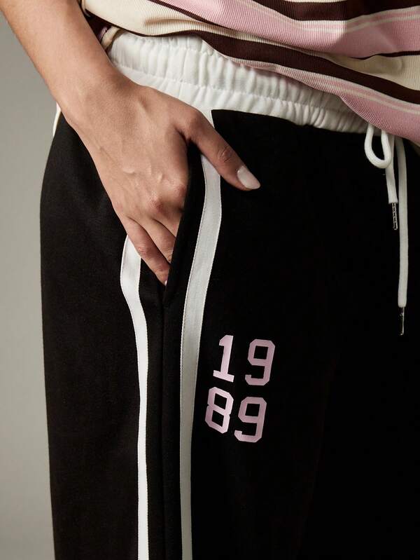 Missguided MISSGUIDED Wide Leg Track Pants With Star Patches And Side Stripes