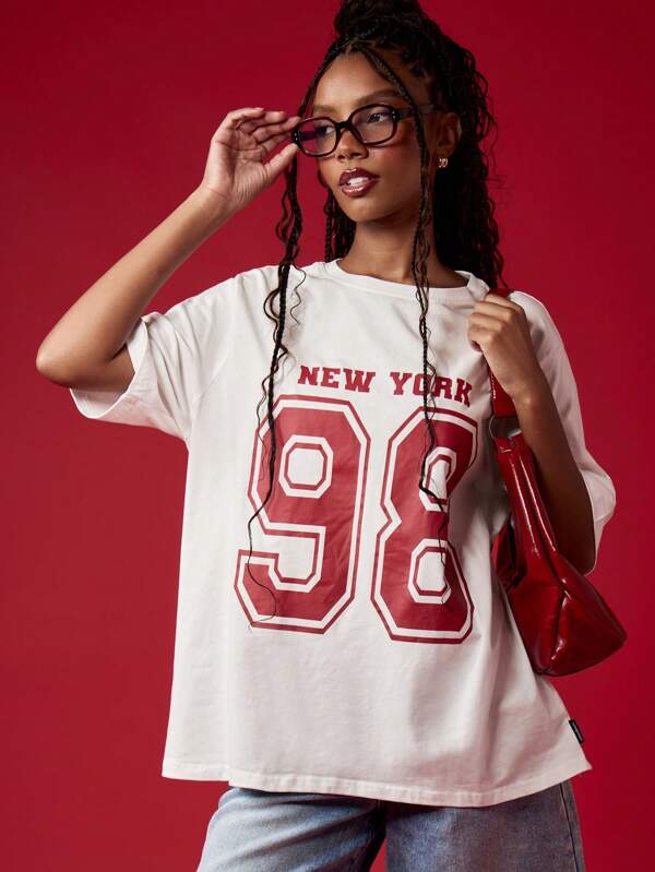 missguided MISSGUIDED Women's Varsity Style Oversize Graphic T-Shirt
