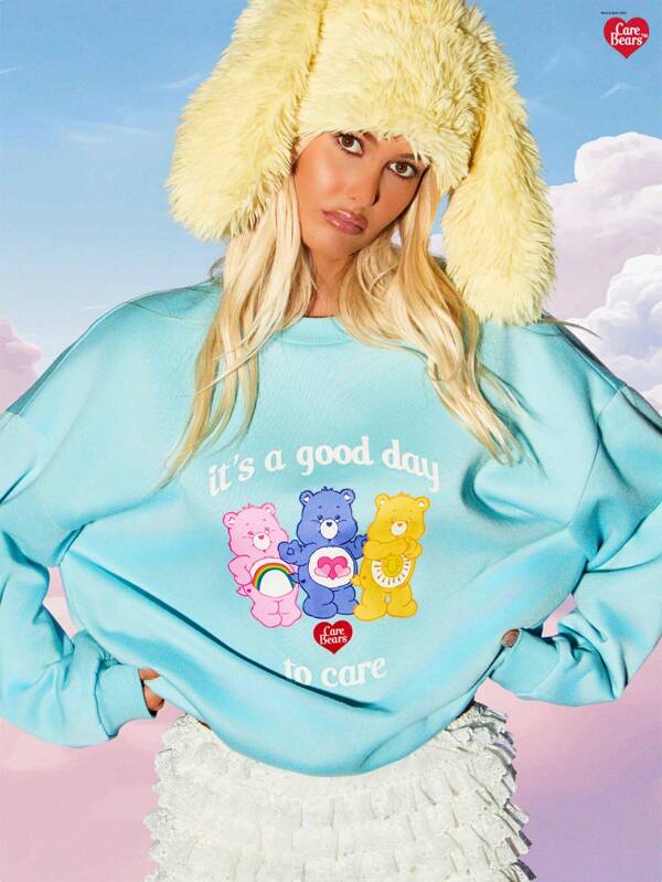 missguided MISSGUIDED x Carebears MISSGUIDED Character Graphic Oversized Sweatshirt With Round Neck