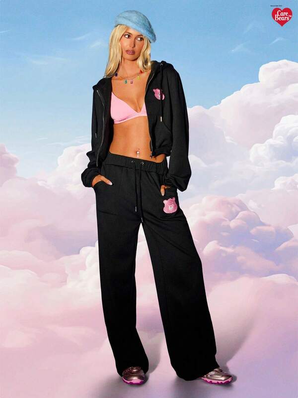 Missguided MISSGUIDED X Carebears MISSGUIDED Wide Leg Sweatpants With Patch Design