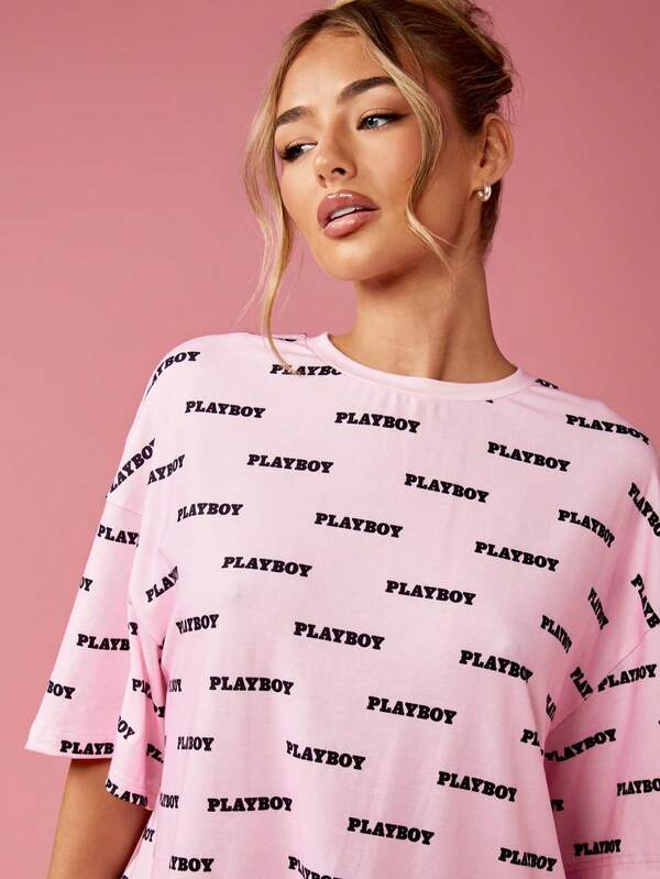Missguided Missguided X Playboy All Over Print Oversized T-Shirt Street Style Urban Casual
