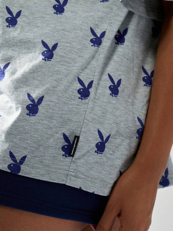 Missguided Missguided X Playboy Bunny Logo Print Oversized Comfort T-Shirt