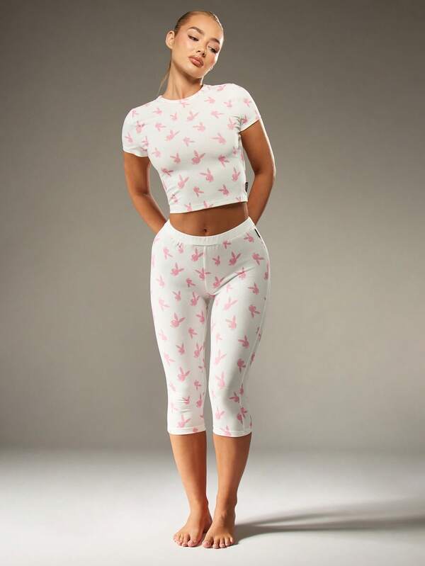 Missguided Missguided X Playboy Bunny Print Crop Top And Capri Pants Set
