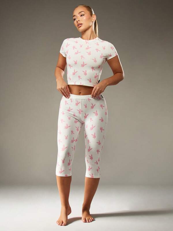 missguided Missguided x Playboy Bunny Print Crop Top And Capri Pants Set