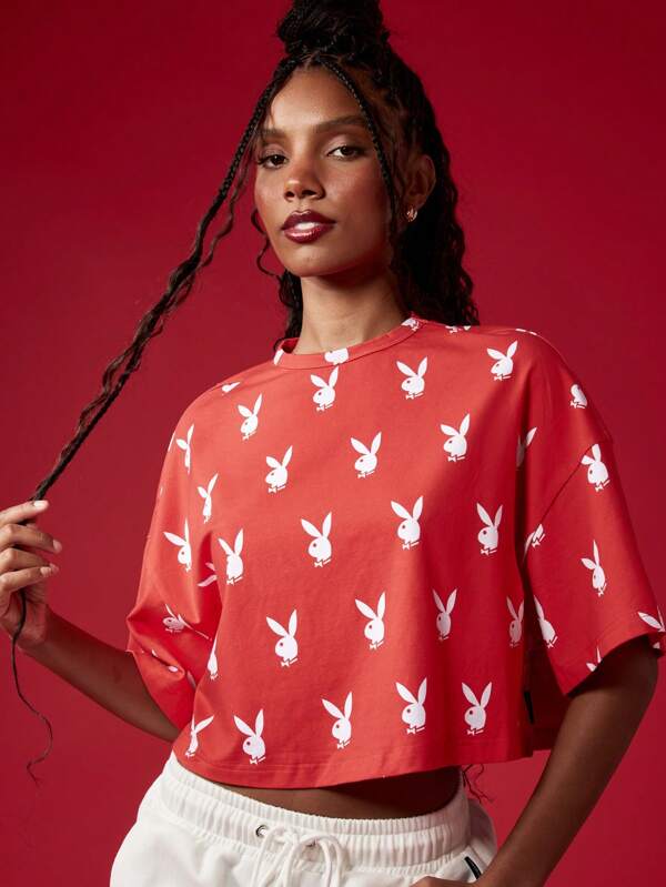 missguided Missguided x Playboy Bunny Retro All Over Print Crop T-Shirt
