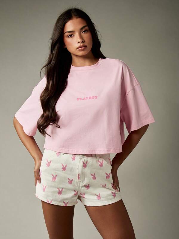 Missguided Missguided X Playboy Casual Crop T-Shirt With Graphic Print And Streetwear Style