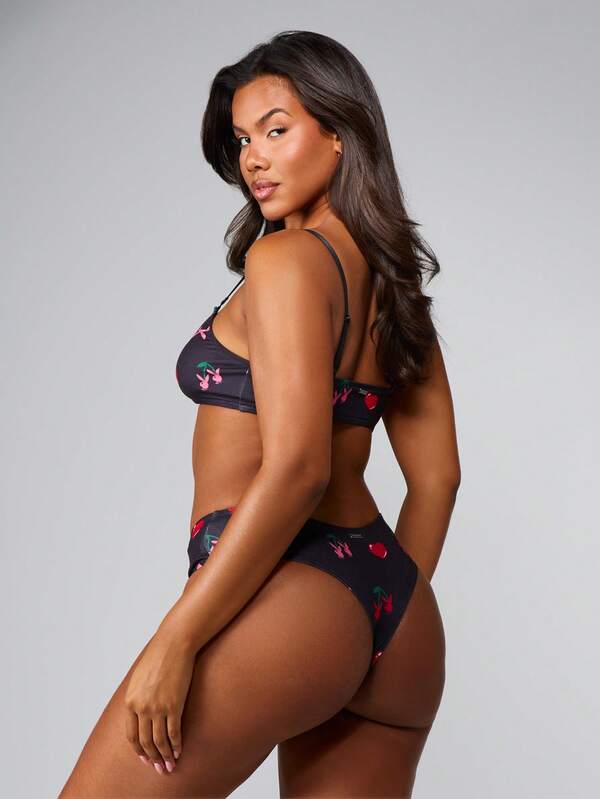 Missguided Missguided X Playboy Cherry Hearts And Bow Print Bralette Set