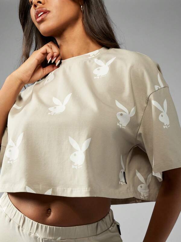 Missguided Missguided X Playboy Classic All Over Print Bunny Logo Short Sleeve Cropped T Shirt