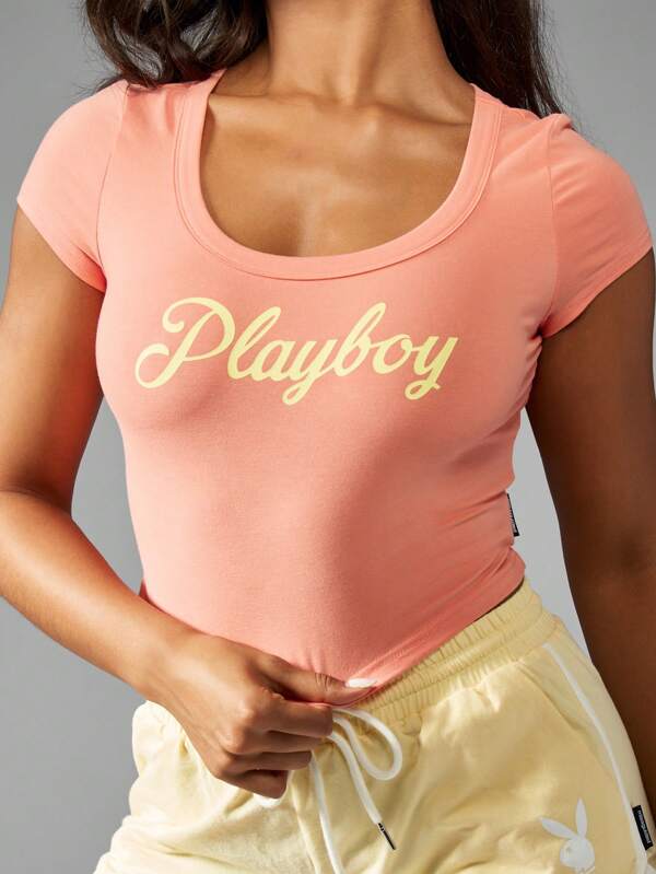 missguided Missguided x Playboy Fitted Scoop Neck Crop T-Shirt