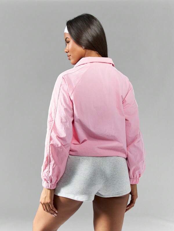 Missguided Missguided X Playboy Half Zip Lightweight Windbreaker Jacket