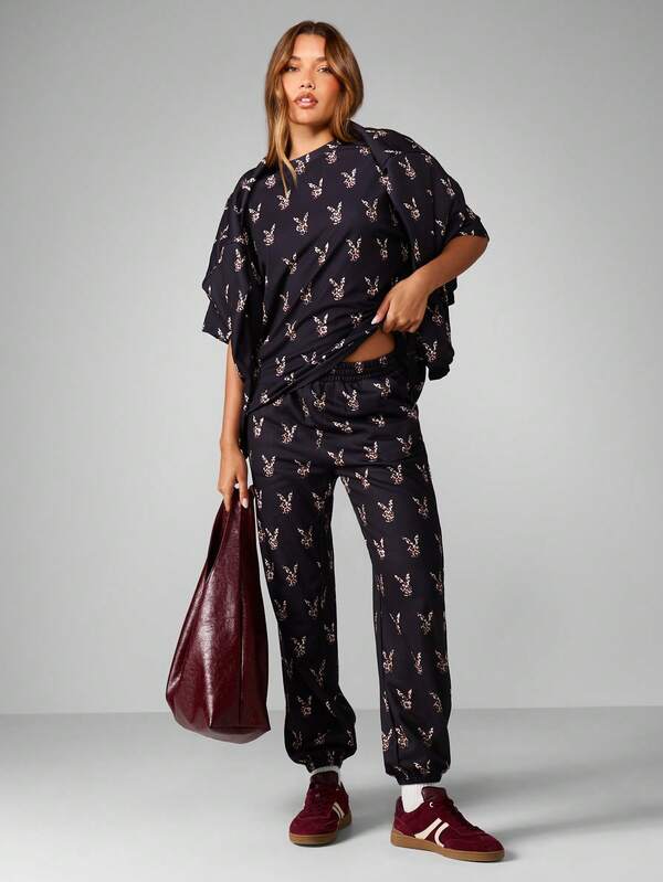 Missguided Missguided X Playboy Leopard Print Cuffed Joggers With Elastic Waist