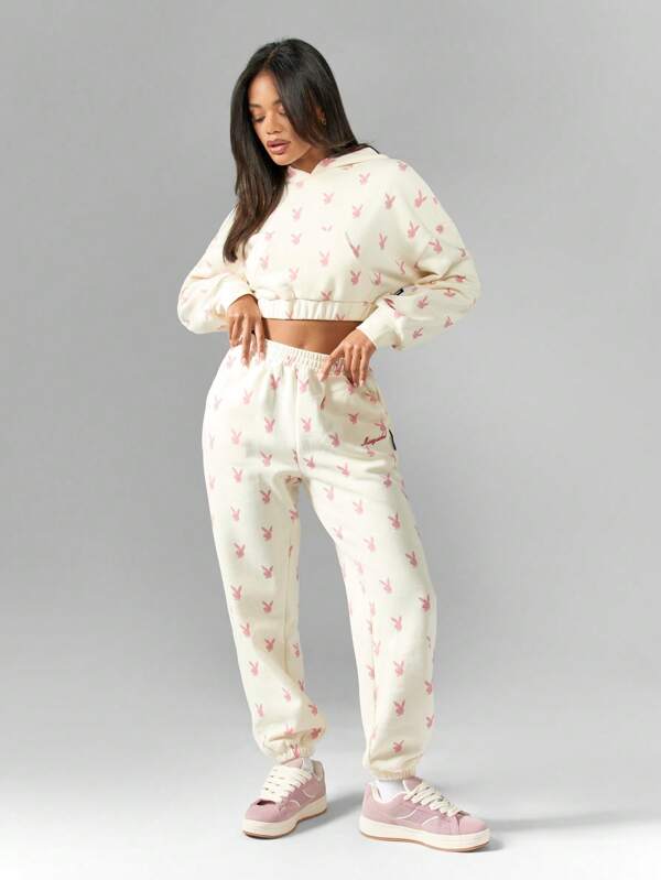 Missguided Missguided X Playboy MISSGUIDED Allover Print Relaxed Fit Jogger Sweatpants