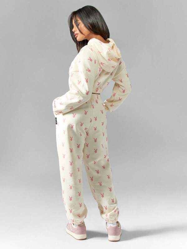 Missguided Missguided X Playboy MISSGUIDED Allover Print Relaxed Fit Jogger Sweatpants