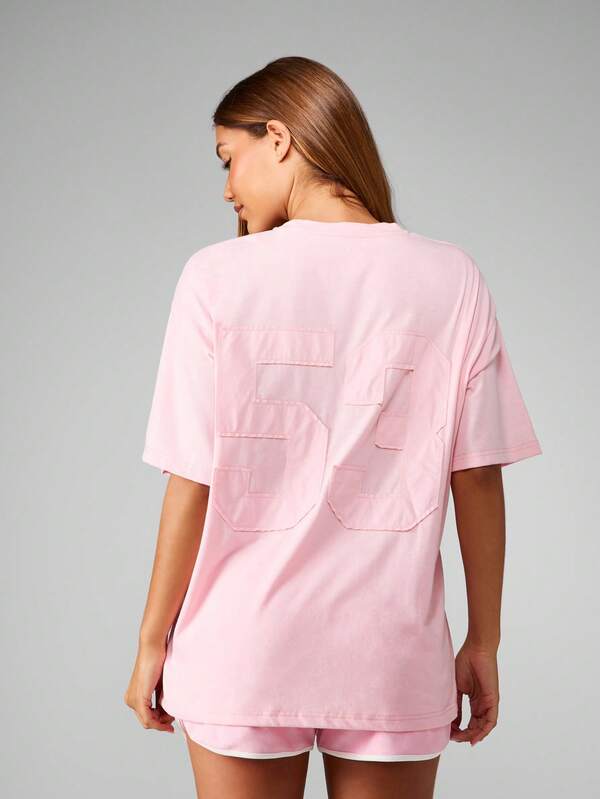 Missguided Missguided X Playboy MISSGUIDED Oversized T Shirt With Tonal Applique Design