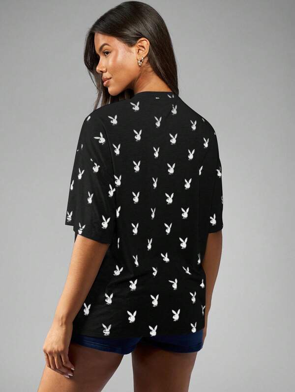 Missguided Missguided X Playboy MISSGUIDED Oversized T Shirt With All Over Bunny Print