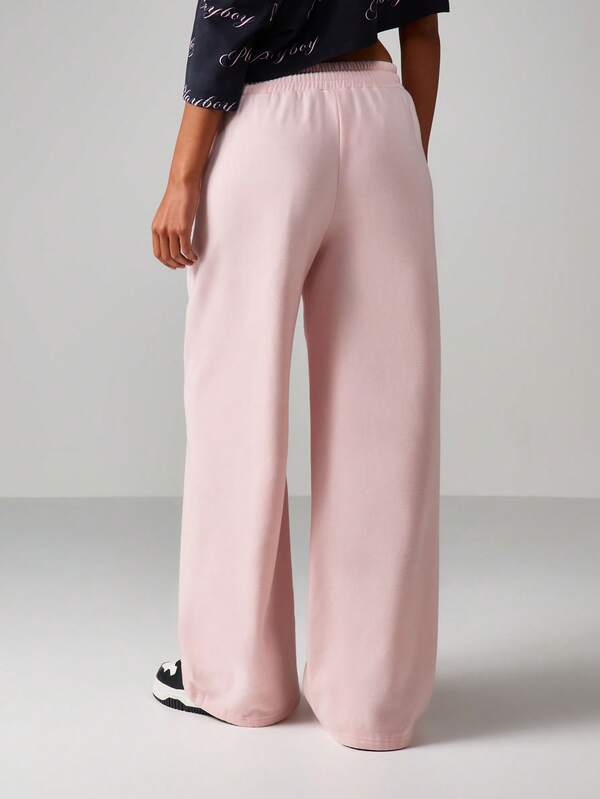 Missguided Missguided X Playboy MISSGUIDED Wide Leg Sweatpants With Bunny Embroidery