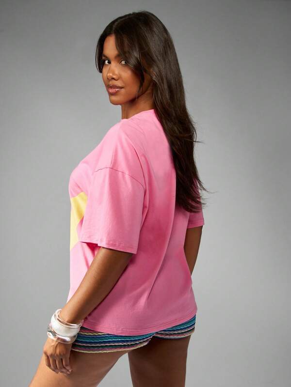 Missguided Missguided X Playboy Oversized Casual Basic T-Shirt Has A Bunny Graphic Print