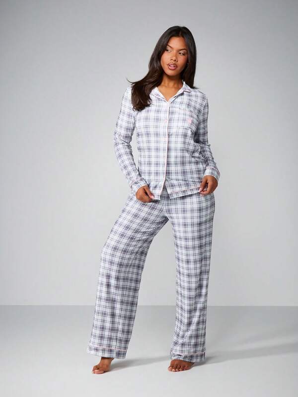 missguided Missguided x Playboy Plaid Pajama Set With Button Front