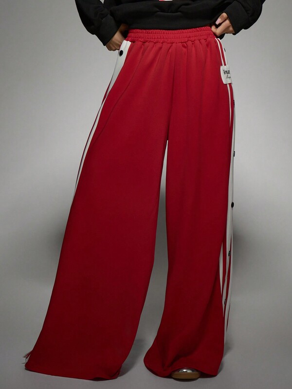Missguided Missguided X Playboy Premium Retro Women Sweatpants Side Stripe