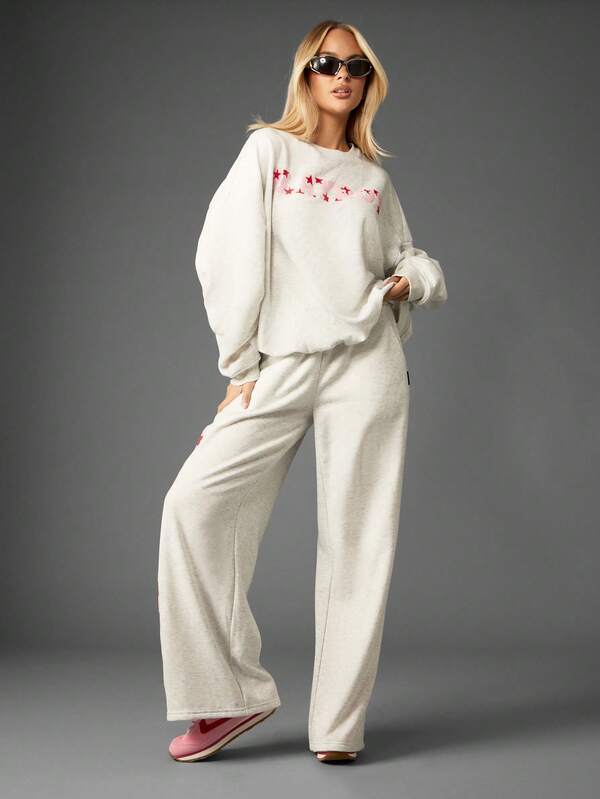 Missguided Missguided X Playboy Star Print Crew Neck Sweatshirt