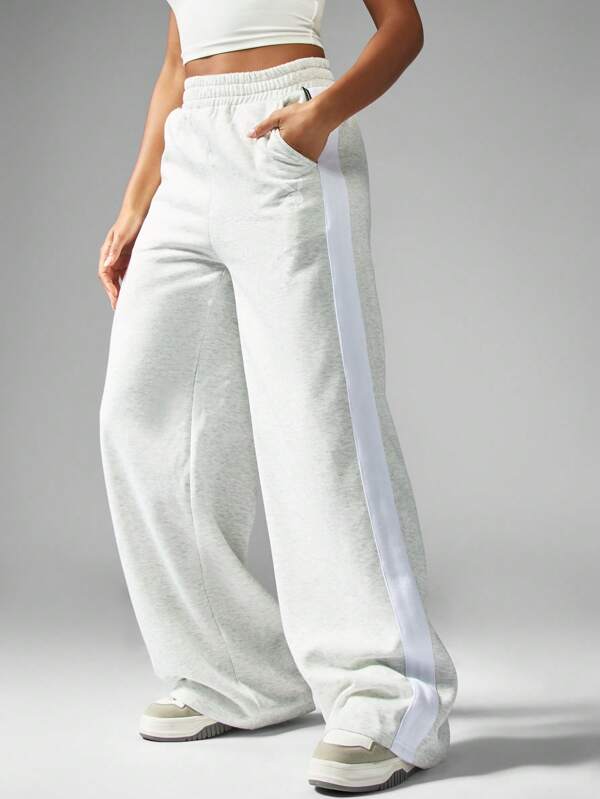 missguided Missguided x Playboy Wide Leg Sweatpants With Side Stripe