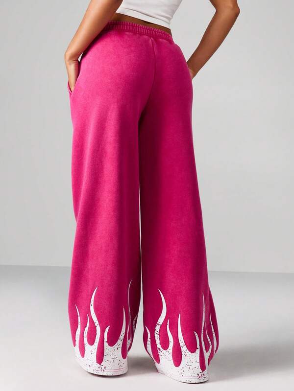 Missguided Missguided X Playboy Wide Leg Sweatpants With White Flame Print Design