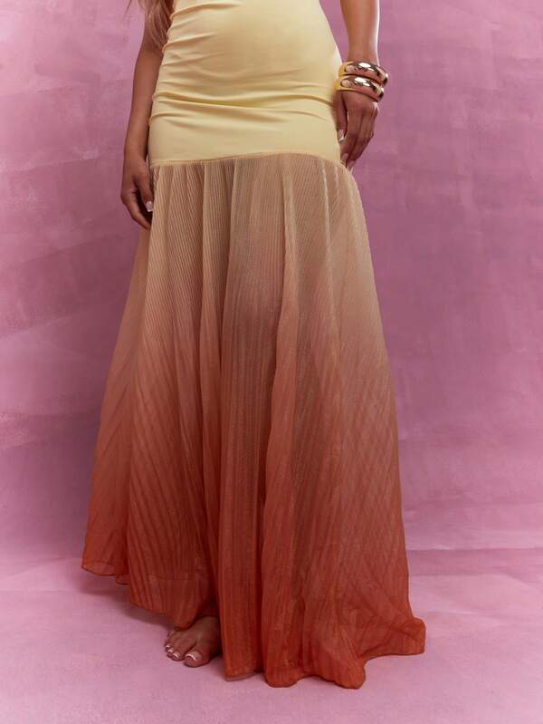 Missguided MISSGUIDED Y2K Futuristic Crinkled Ruffle Hem Jersey Bandeau Maxi Dress