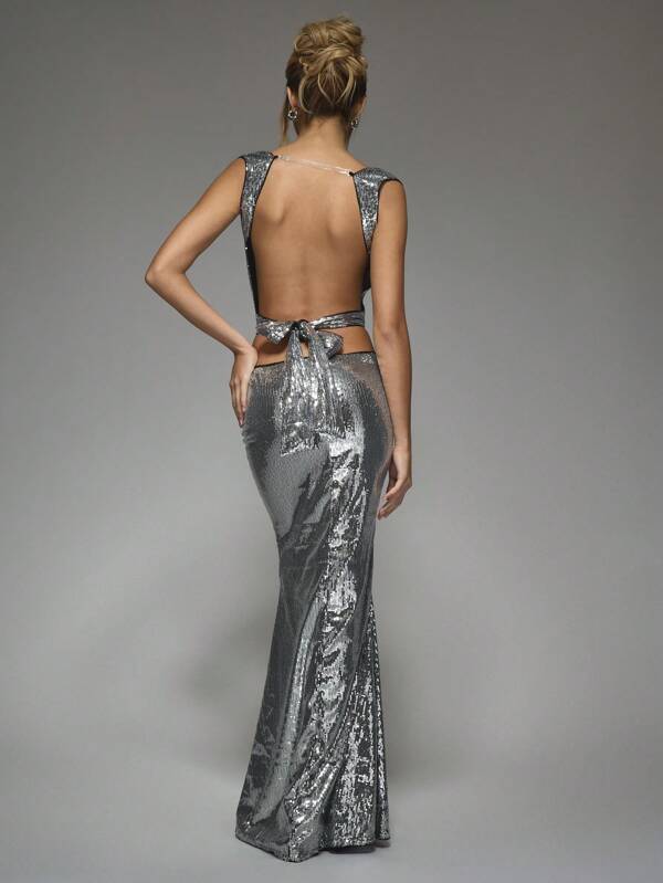 Missguided MISSGUIDED Y2K Futuristic Sequin Cowl Neck Bow Detail Backless Flare Hem Maxi Dress For Party