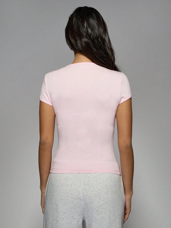 Missguided MISSGUIDED Y2K Retro Fitted Crop Astrology T-Shirt