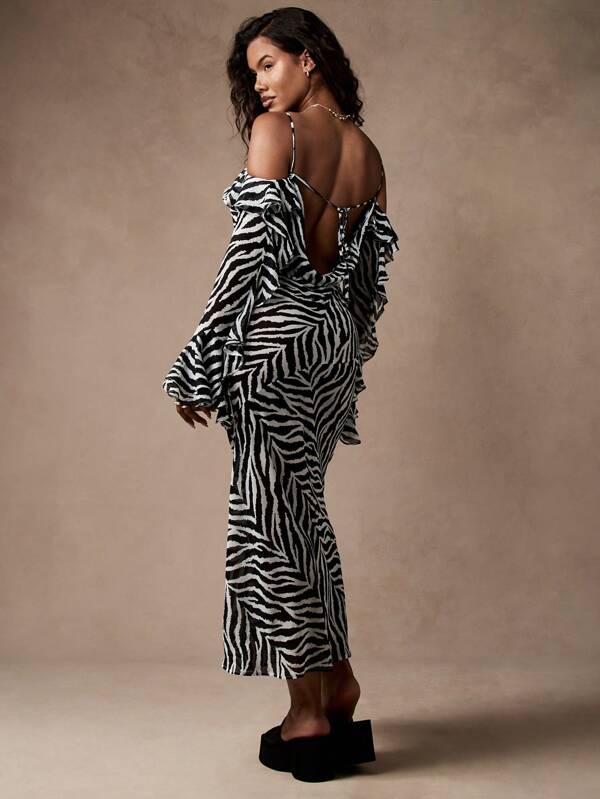 Missguided MISSGUIDED Zebra Print Chiffon Cold Shoulder Ruffle Long Sleeve Midi Dress