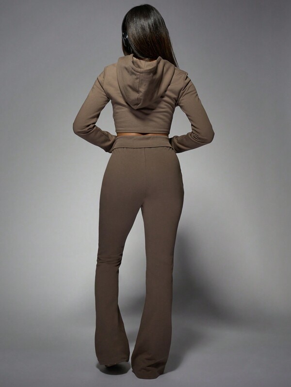 Missguided MISSGUIDED Zip Through Long Sleeve Fitted Crop Hoodie & Fold Over Waist Flared Hem Joggers Two Piece Co Ord Set