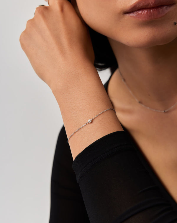 Missoma 14ct Solid Gold Diamond Solitaire Bracelet | 14ct Solid White Gold/Diamond