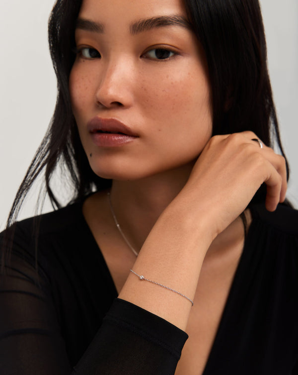 Missoma 14ct Solid Gold Diamond Solitaire Bracelet | 14ct Solid White Gold/Diamond