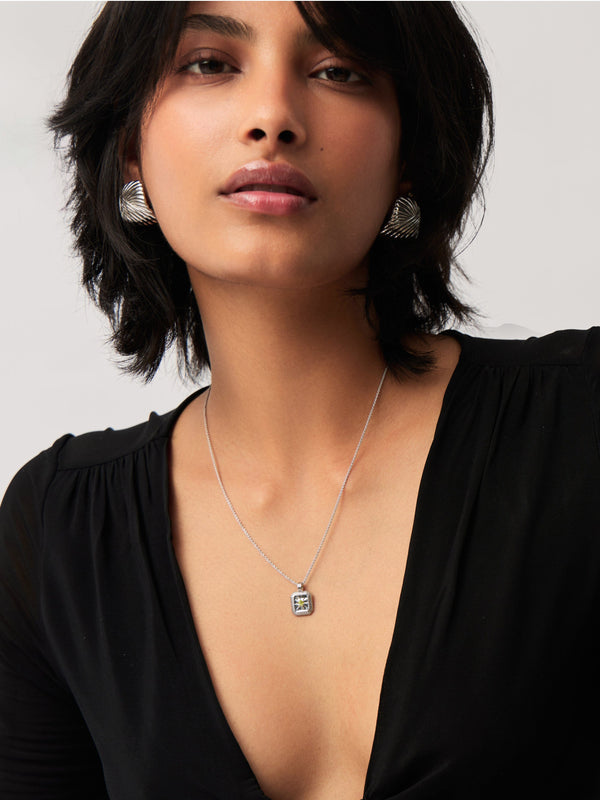 Missoma August Birthstone Pendant Necklace | Peridot/August