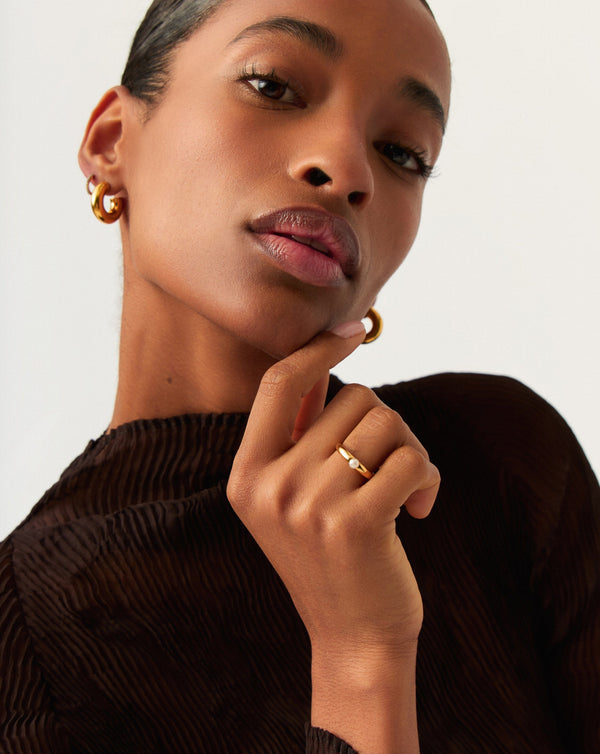 Missoma Button Pearl Classic Stacking Ring | 18ct Gold Vermeil/Pearl