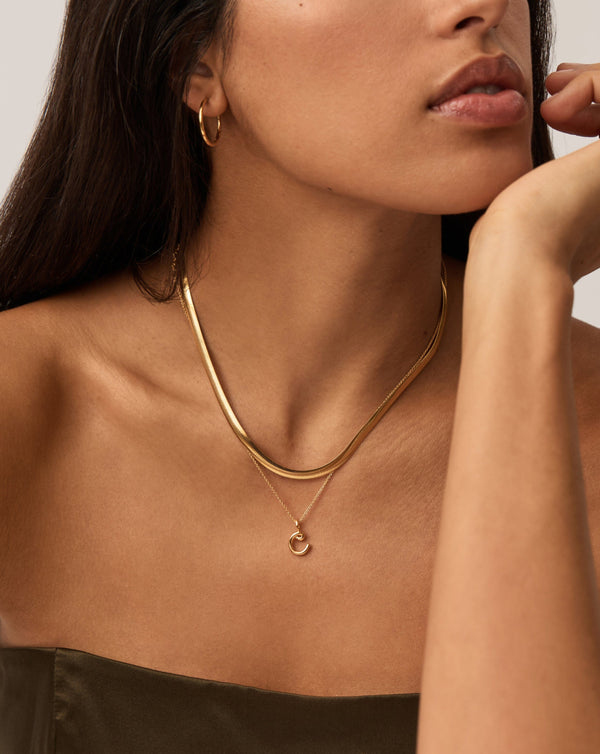 Missoma Curly Molten Mini Initial Necklace - C | 18ct Gold Vermeil