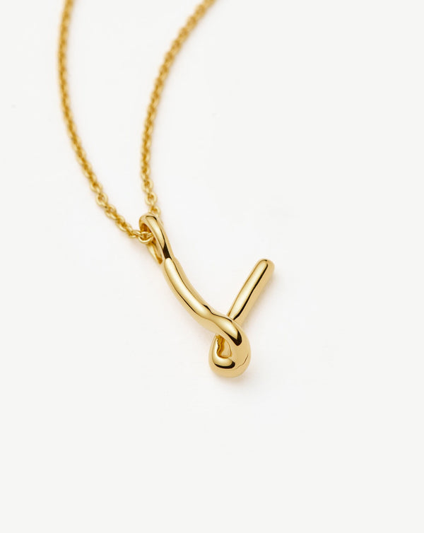 Missoma Curly Molten Mini Initial Necklace - V | 18ct Gold Vermeil