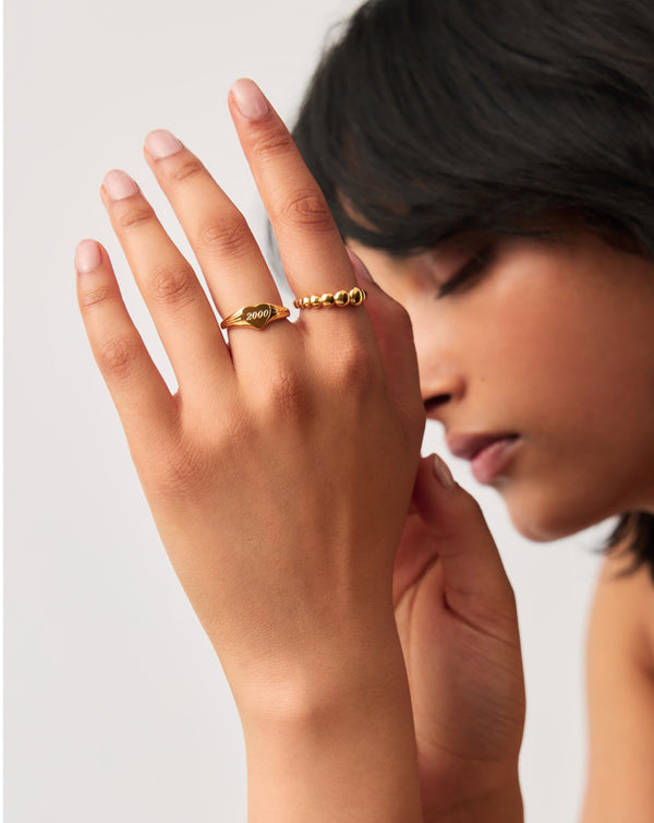 Missoma Engravable Heart Signet Ring | 18ct Gold Vermeil