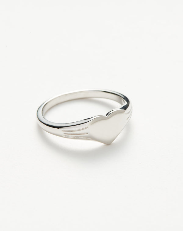 missoma Engravable Heart Signet Ring | Sterling Silver