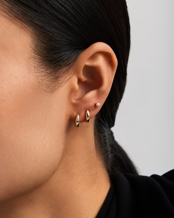 Missoma Fine Pearl Stud Earrings | 14ct Solid Gold/Pearl