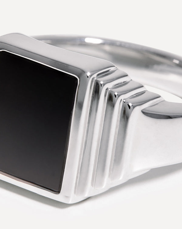 Missoma Fused Ridge Signet Ring | Sterling Silver/Black Spinel