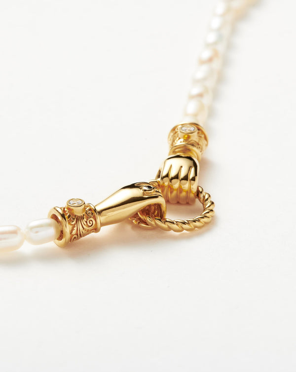 Missoma Harris Reed In Good Hands Pearl Bracelet | Gold UK
