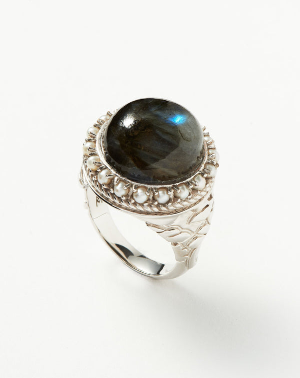 missoma Harris Reed Labradorite Cocktail Ring | Silver/Pearl