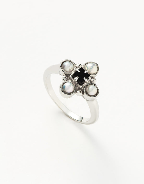 missoma Harris Reed Quartet Ring | Sterling Silver/Pearl & Black Onyx
