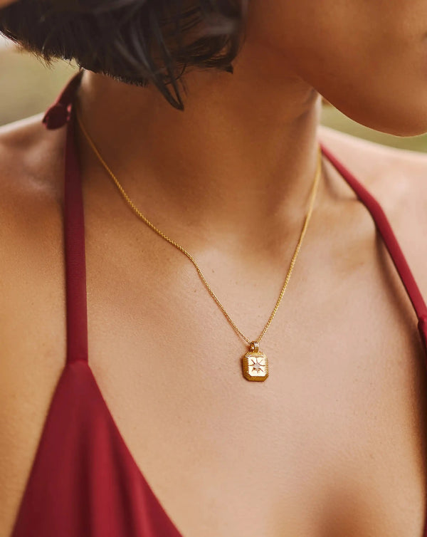 Missoma June Birthstone Pendant Necklace | Gold/Rainbow Moonstone