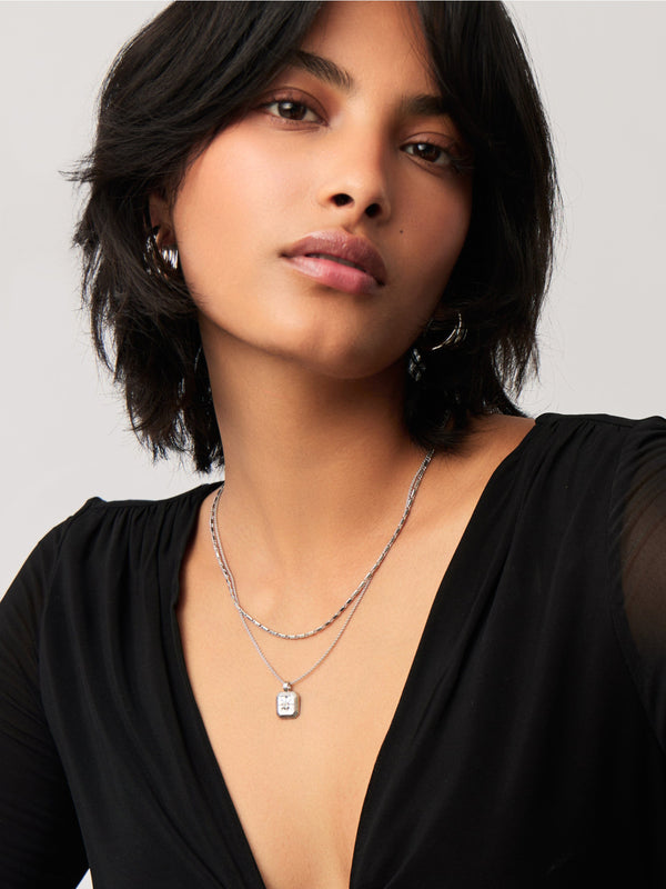 Missoma June Birthstone Pendant Necklace | Rainbow Moonstone/June